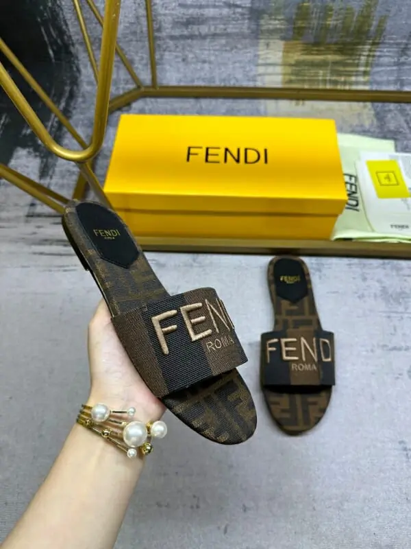 fendi chaussons pour femme s_12100362